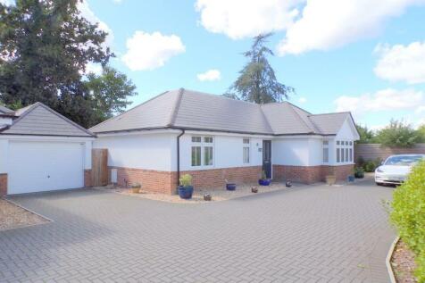 100B Pinehurst Road, Ferndown, Dorset 3 bed detached bungalow for sale