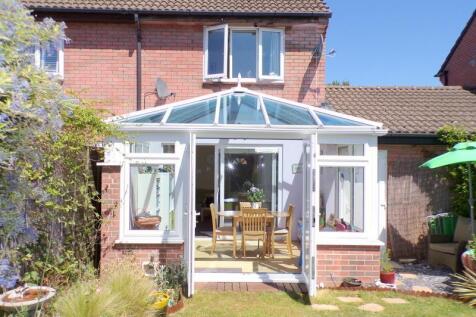 Cucklington Gardens, Bournemouth 2 bed house for sale
