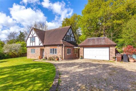 Sandhills, Berkshire RG10 3 bed detached house for sale