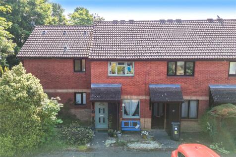 Bolwell Close, Berkshire RG10 2 bed terraced house for sale