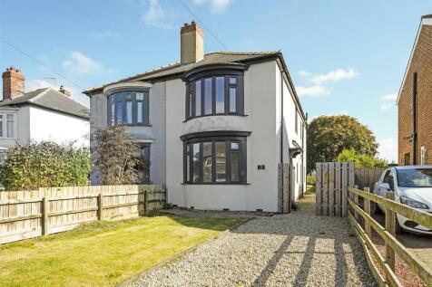 Strait Lane, Hurworth, Darlington 3 bed semi