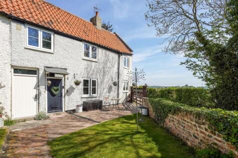 Strait Lane, Hurworth, Darlington 3 bed semi