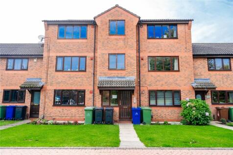 Limber Court, Grimsby, Lincolnshire... 2 bed apartment for sale