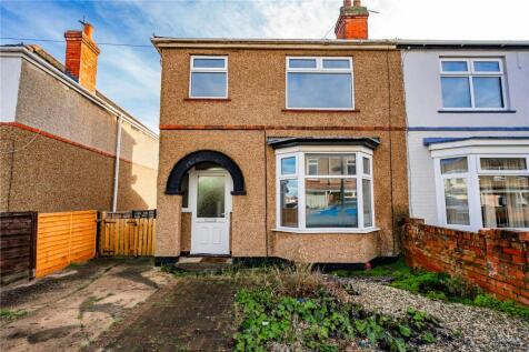 Elm Avenue, Grimsby, Lincolnshire, DN34 3 bed semi