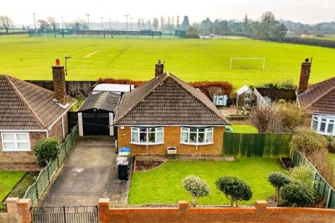 Stephen Crescent, Grimsby... 2 bed bungalow for sale