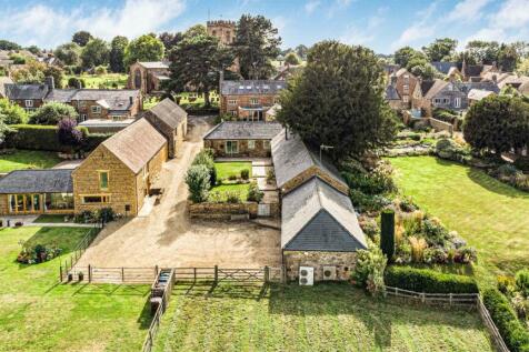 Wardington, Oxfordshire 4 bed barn conversion for sale