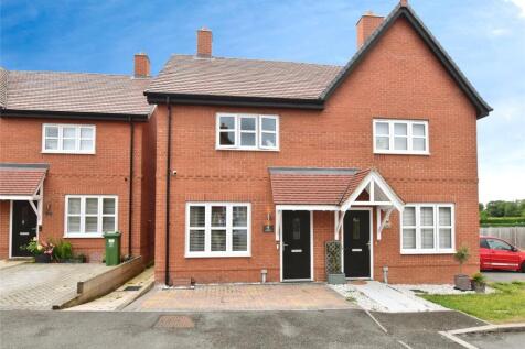 2 bedroom semi-detached house for sale