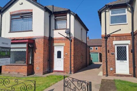 Dunhill Road, Goole, DN14 6SU 3 bed semi