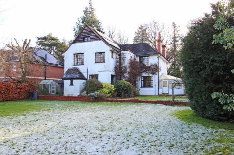 How Lane, Chipstead, Surrey 6 bed detached house for sale