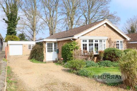 3 bedroom detached bungalow for sale