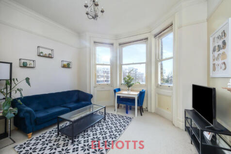 Cromwell Road, Hove 2 bed apartment for sale