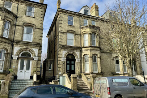 Salisbury Road, Hove 2 bed apartment for sale