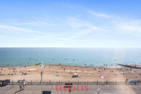 Bath Court, Kings Esplanade 2 bed apartment for sale