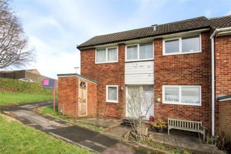 Arncliffe, Bracknell, Berkshire, RG12 4 bed semi