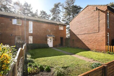 Helmsdale, Bracknell, Berkshire, RG12 3 bed semi