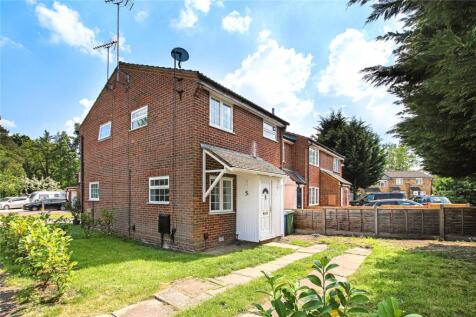 1 bedroom end of terrace house for sale