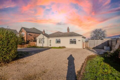 4 bedroom detached bungalow for sale