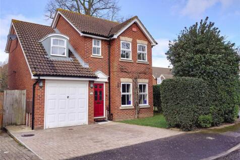 The Green, Dartford, Kent, DA2 3 bed detached house for sale