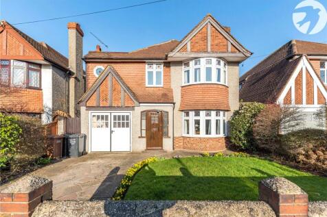 Heather Drive, Dartford, Kent, DA1 4 bed detached house for sale