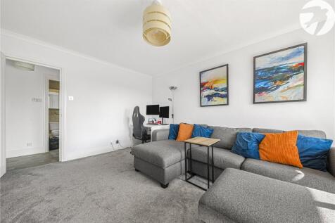 Elm Road, Dartford, Kent, DA1 1 bed flat for sale