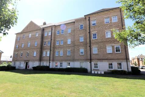 Crystal Court, Rainbow Road, Slade... 2 bed flat for sale