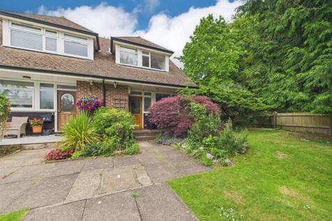 Walton on the Hill 3 bed house for sale