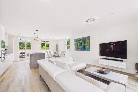 Walton on the Hill 2 bed apartment for sale