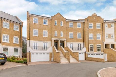 Beechcroft, Sunninghill, Ascot... 5 bed end of terrace house for sale