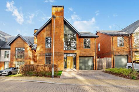 Firefly Road, Longcross, Chertsey... 4 bed detached house for sale