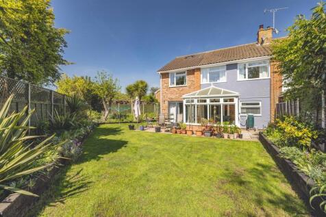Hanley Close, Windsor 5 bed house for sale