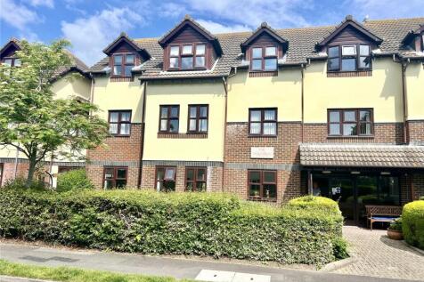 Wortley Road, Christchurch BH23 2 bed apartment for sale
