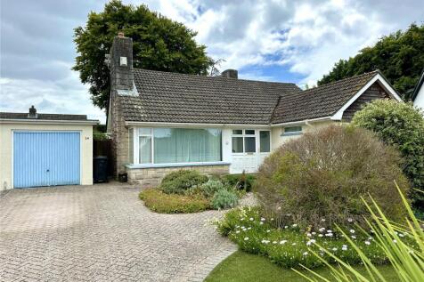 Felton Crescent, Christchurch BH23 3 bed detached house for sale