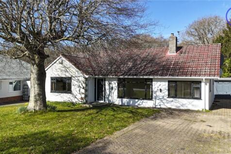 4 bedroom bungalow for sale
