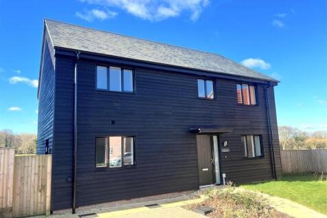 Hazel Grove, Urchfont 4 bed detached house for sale