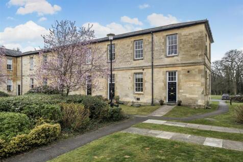 Bowes Court, Thomas Wyatt Road, Devizes 2 bed end of terrace house for sale