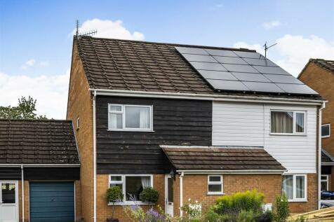 Holmfield, West Lavington, Devizes 3 bed semi