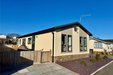 Woodlands Park, Stopples Lane... 2 bed park home for sale