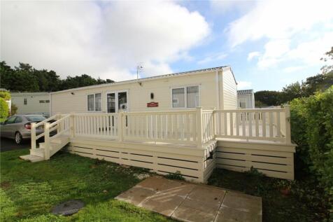 Seabreeze, Shorefield Park, Near... 2 bed park home for sale