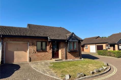 2 bedroom bungalow for sale