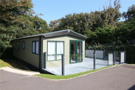 New Forest Lodge Retreat... 2 bed park home for sale