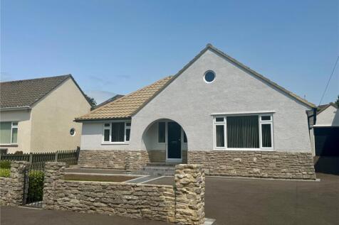 Mitchell Close, Barton On Sea... 3 bed bungalow for sale