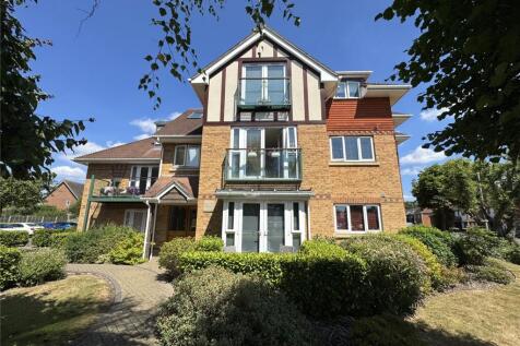 Fernhill Lane, New Milton, Hampshire... 2 bed apartment for sale