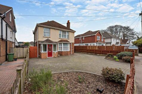 Sandling Lane, Penenden Heath, Maidstone 3 bed detached house for sale