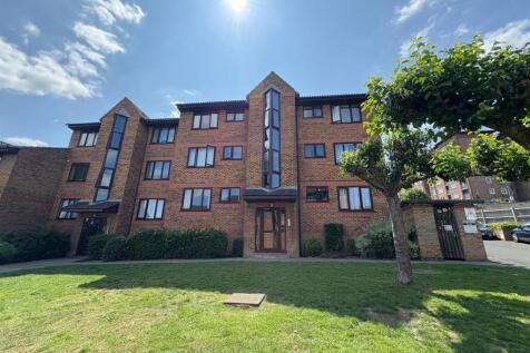 Buckland Road, Maidstone 2 bed apartment for sale