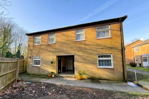 Regency Close, Rainham, 1 bed ground floor maisonette for sale