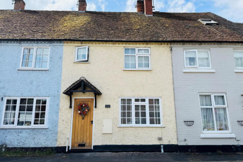 3 bedroom cottage for sale