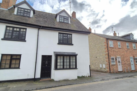 Bull Street, Southam, CV47 2 bed cottage for sale