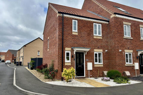 Ripon Close, Bourne, PE10 2 bed end of terrace house for sale