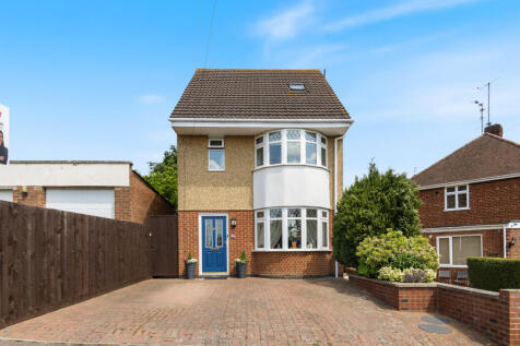 Queensway, Wellingborough, NN8 4 bed detached house for sale