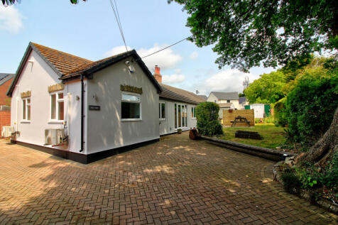 Curtis Lane, Bristol, BS34 3 bed detached bungalow for sale